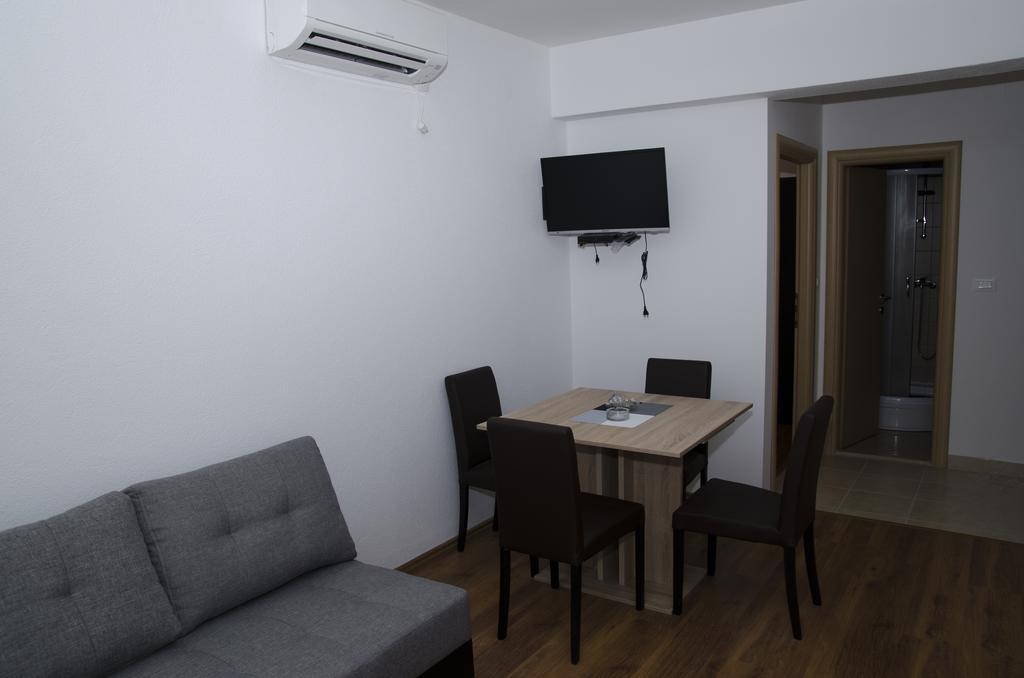 Apartments Deak Janjina Pokoj fotografie